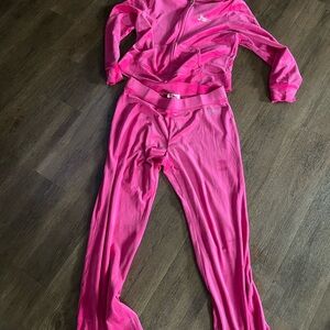 Juicy Couture Vibrant Pink Women's Jogger Set